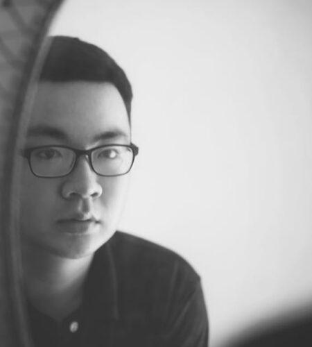 découvrez l'art de la réflexion : un voyage introspectif pour mieux comprendre vos pensées et émotions. explorez des techniques et des outils pour approfondir votre auto-analyse et favoriser la croissance personnelle.