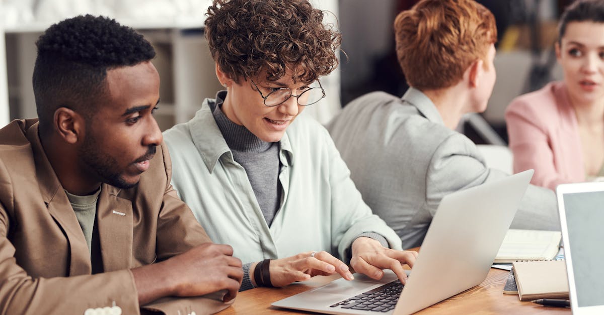 découvrez les clés d'une communication efficace : techniques, conseils et astuces pour améliorer vos échanges, que ce soit dans le cadre professionnel ou personnel. maîtrisez l'art de faire passer vos messages clairement et d'établir des relations harmonieuses.